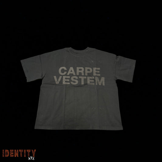 Carpe Vestem Tee Black