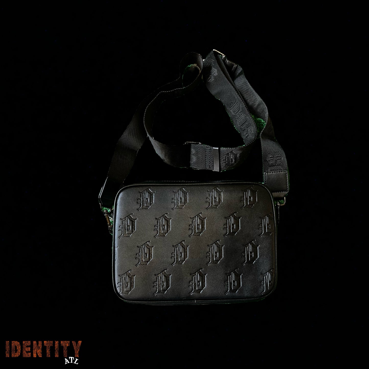 DOS Messenger Bag