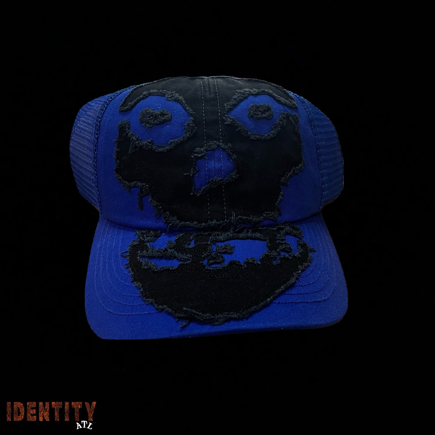 SUPREME MISFIT TRUCKER