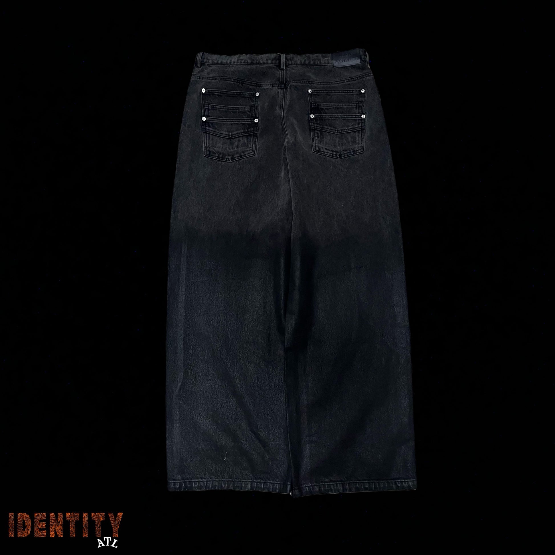 LUTTE REVOLTEE WAX DENIM TRIPLE POCKET BLACK PANT