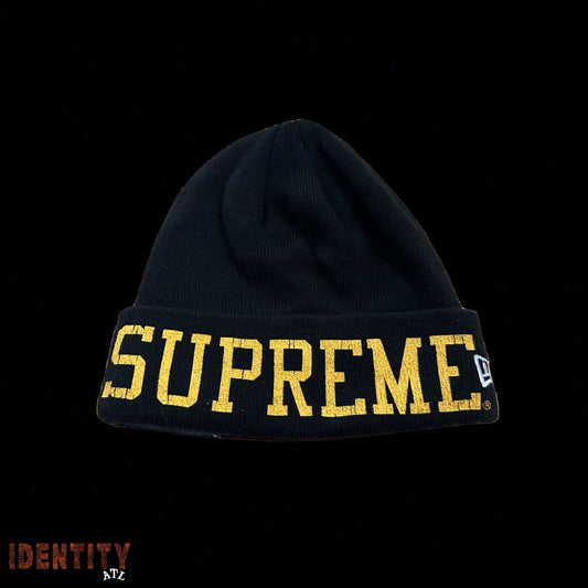 Supreme New Era Varsity Beanie Black