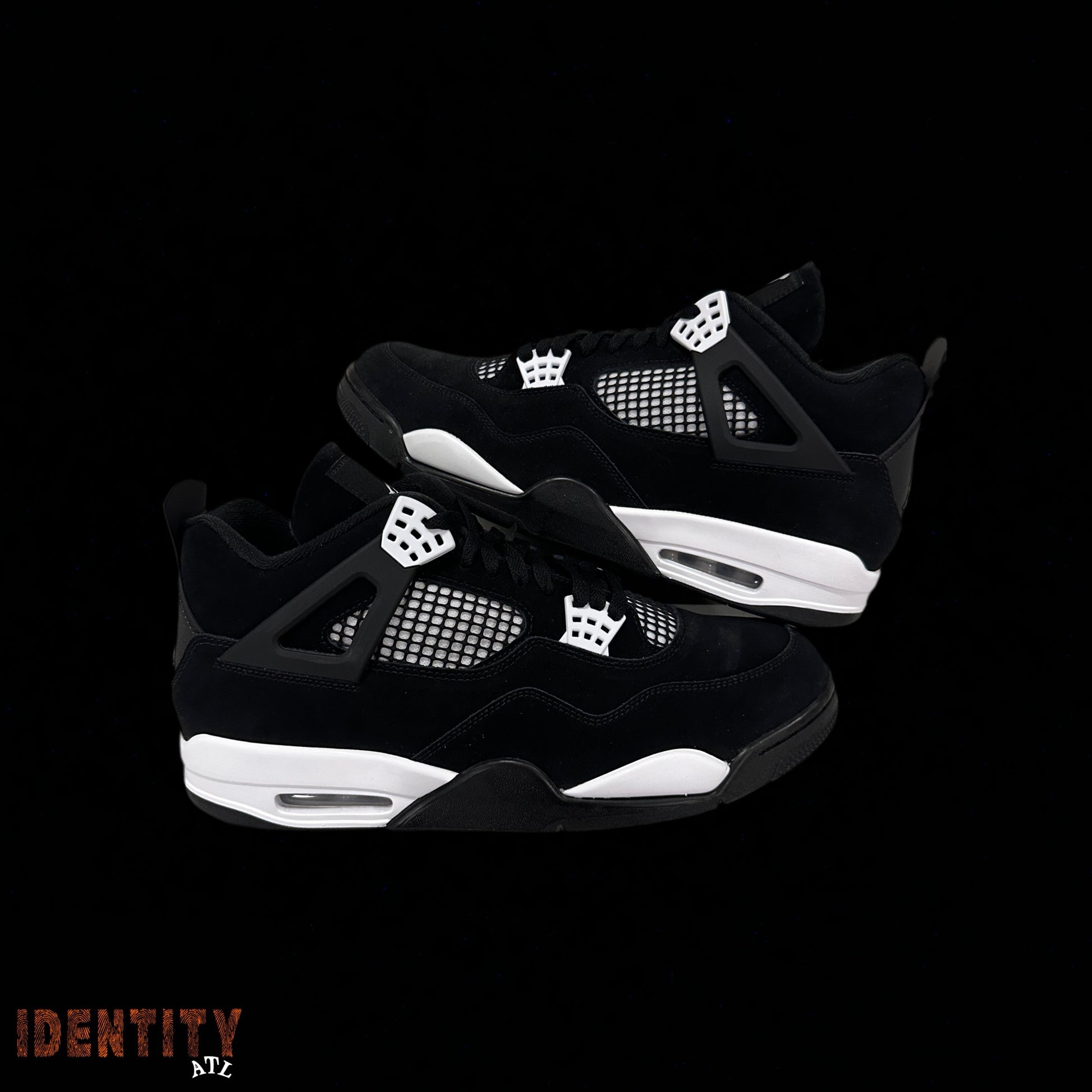 Jordan 4 Retro White Thunder