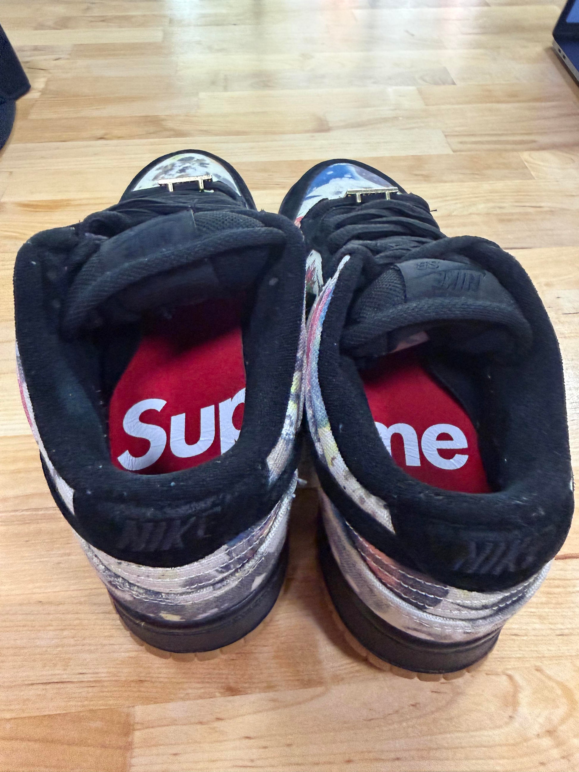 Nike SB Dunk Low Supreme Rammellzee