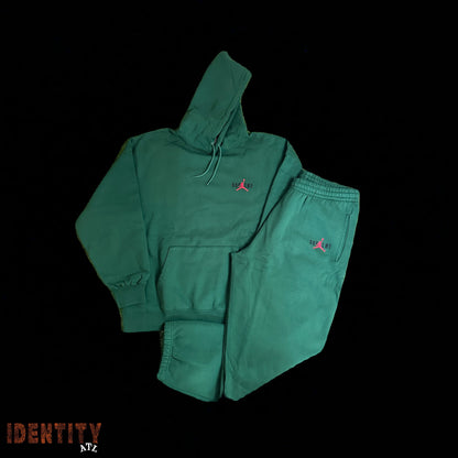 SUPREME X JORDAN SWEATPANTS GREEN