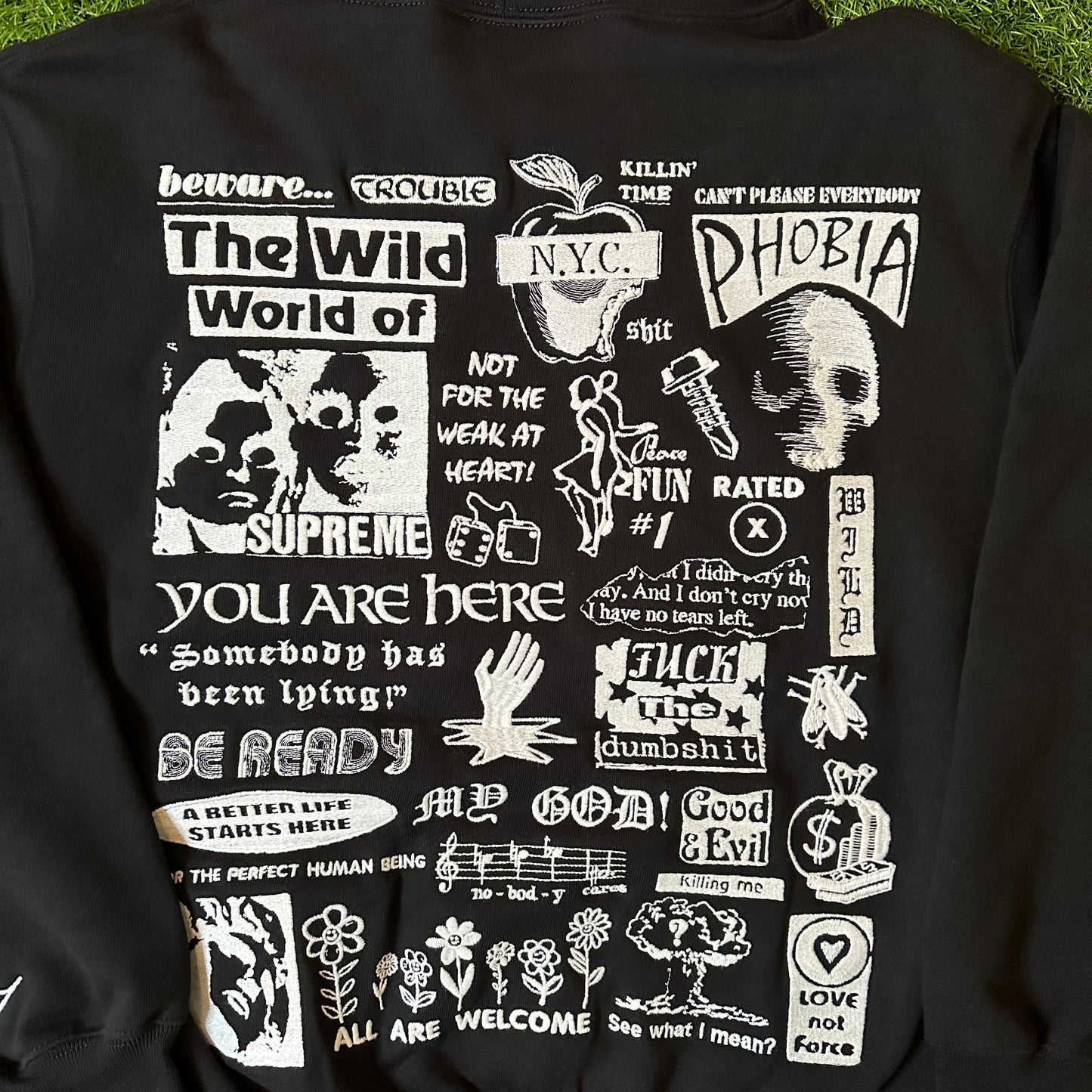 SUPREME WILD EMBROIDERED HOODED SWEATSHIRT BLACK