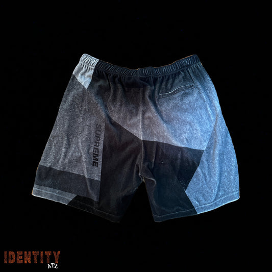 SUPREME GEO VELOUR SHORTS