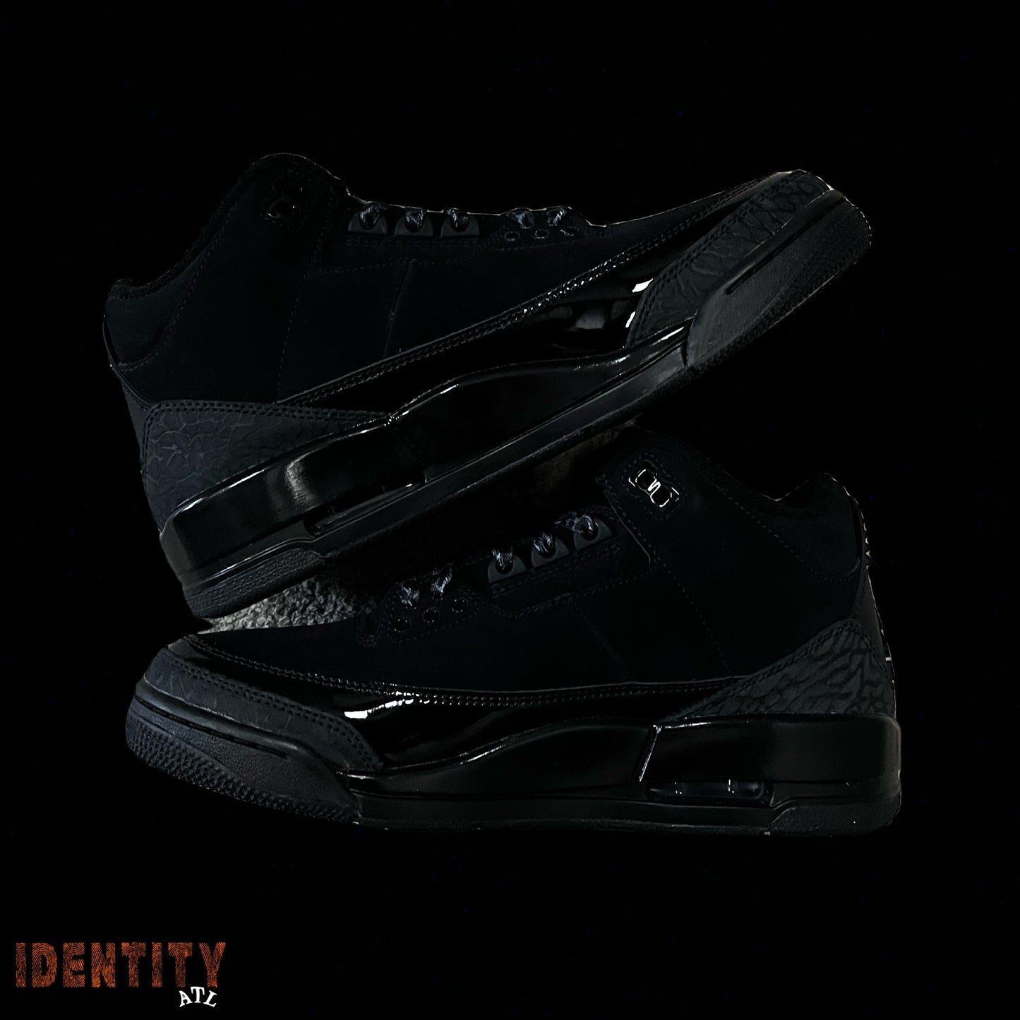 Jordan 3 Retro Black Cat (2025)