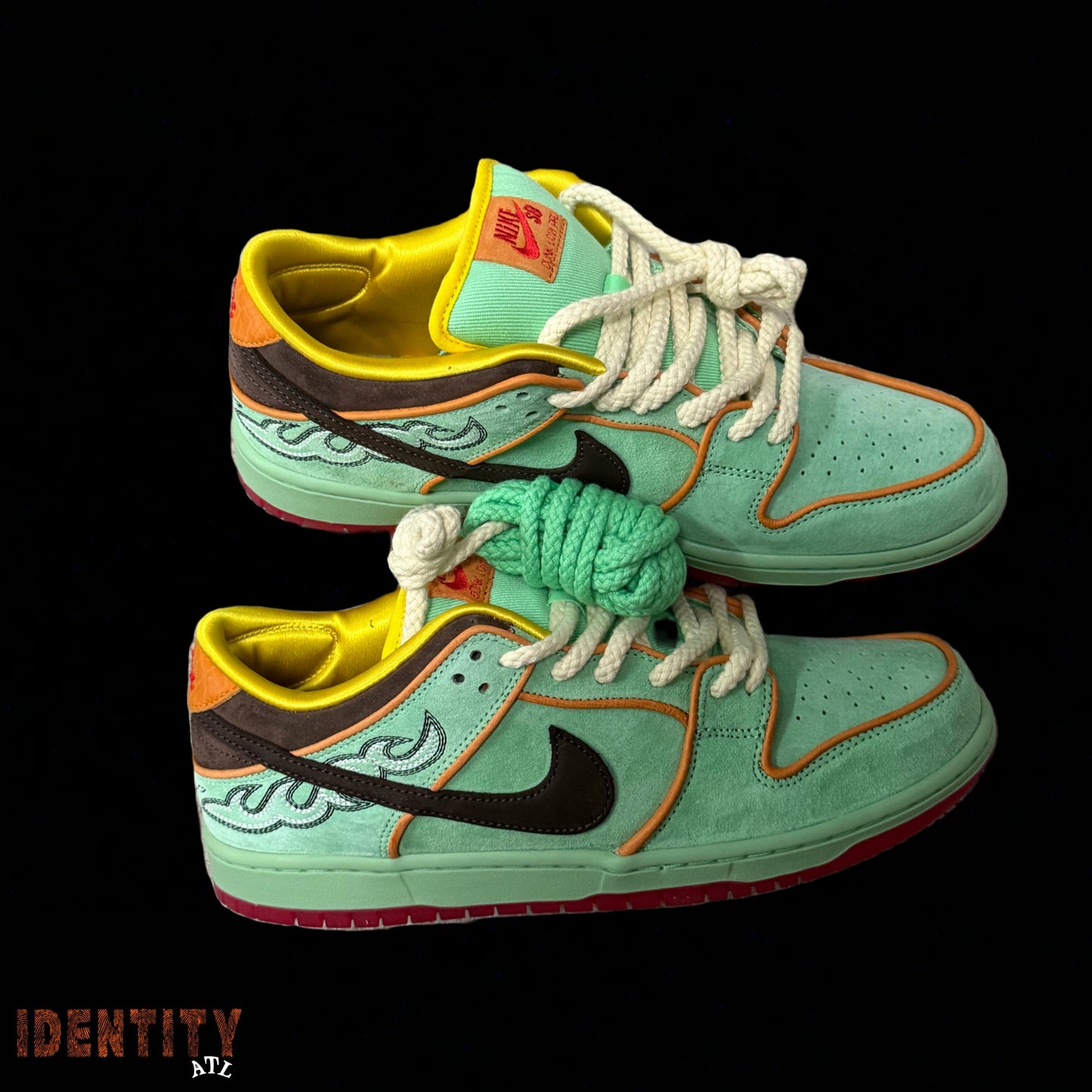 Nike SB Dunk Low Rodeo Tourmaline