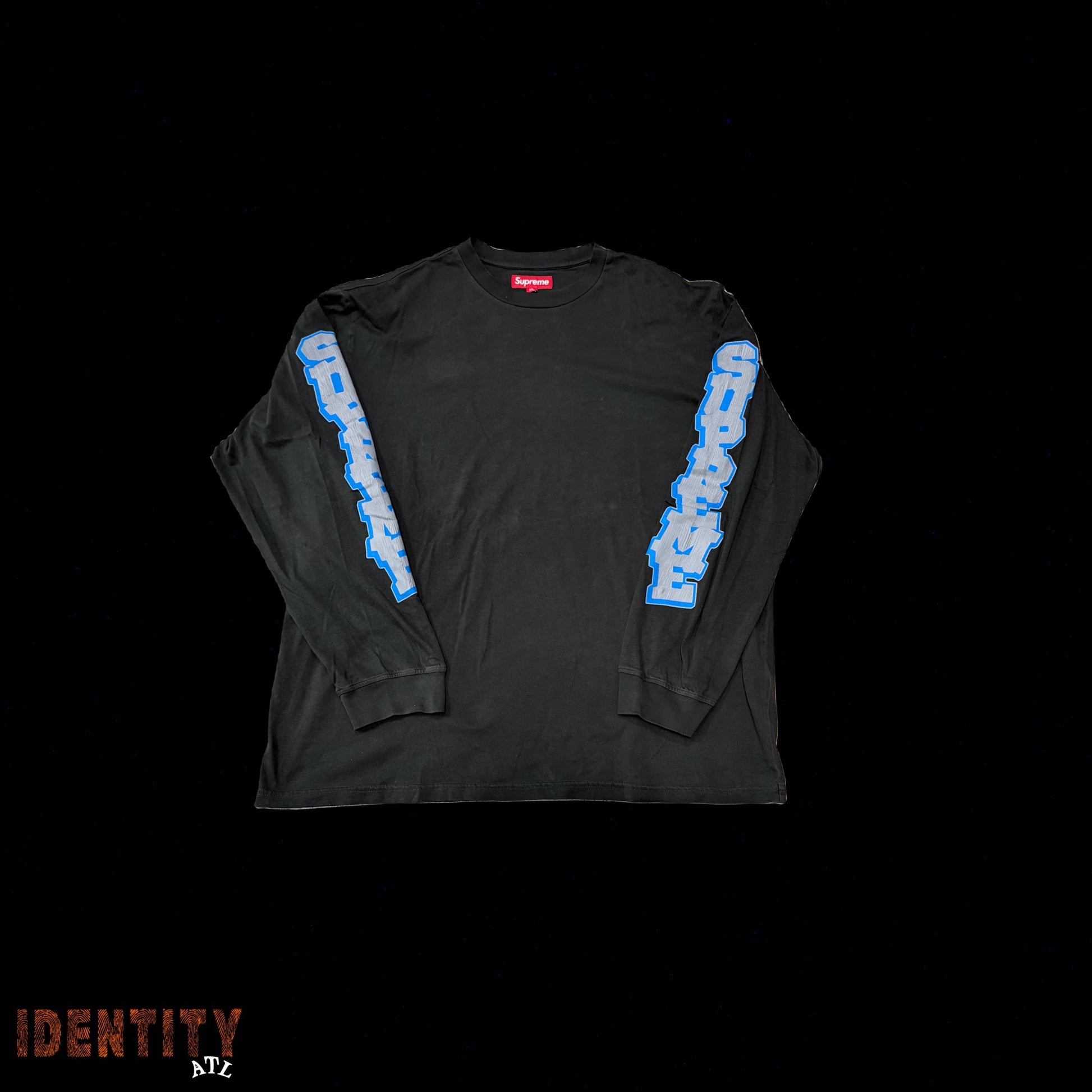 Supreme Cracked Sleeve L/S Top Washed Black