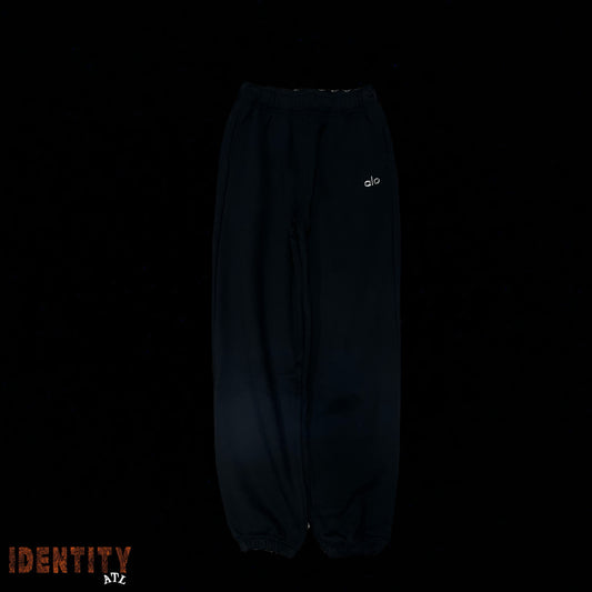 Alo Yoga Accolade Cotton-Blend Sweatpants Black